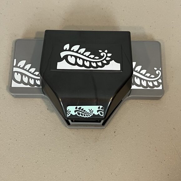 2 EK Success Border Craft Paper Punches Locking Leaf Flourish Scroll and Flowers - Picture 3 of 9